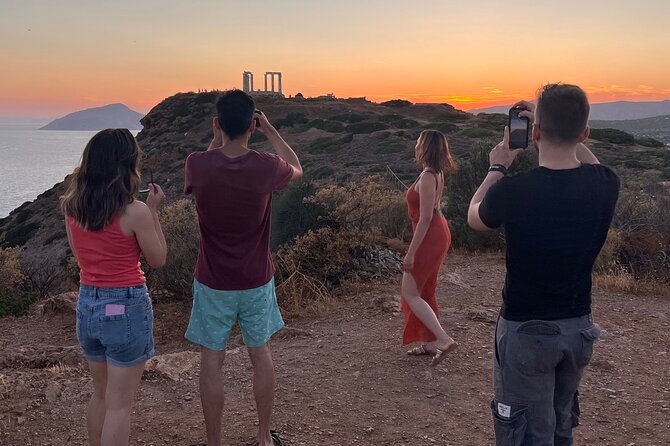 Athens: Half Day Trip To Cape Sounio/Poseidon Temple Semi Private - What the small van changes