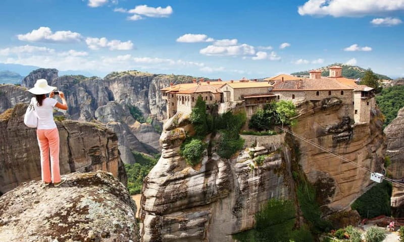 Athens: Meteora Monasteries Day Trip with Caves and Lunch - Seeing the Hermit Caves and secret viewpoints