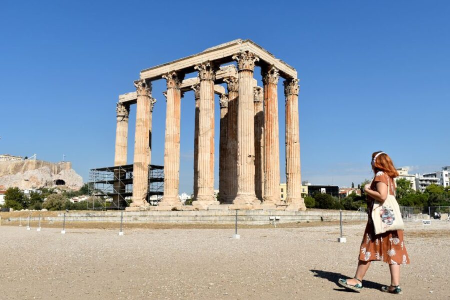 Athens: Temple of Olympian Zeus Ticket and Audio Tour - Finishing at the Balaneion bathhouse