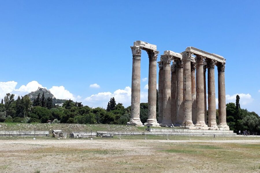 Athens: Temple of Olympian Zeus Ticket and Audio Tour - Who should choose this experience?