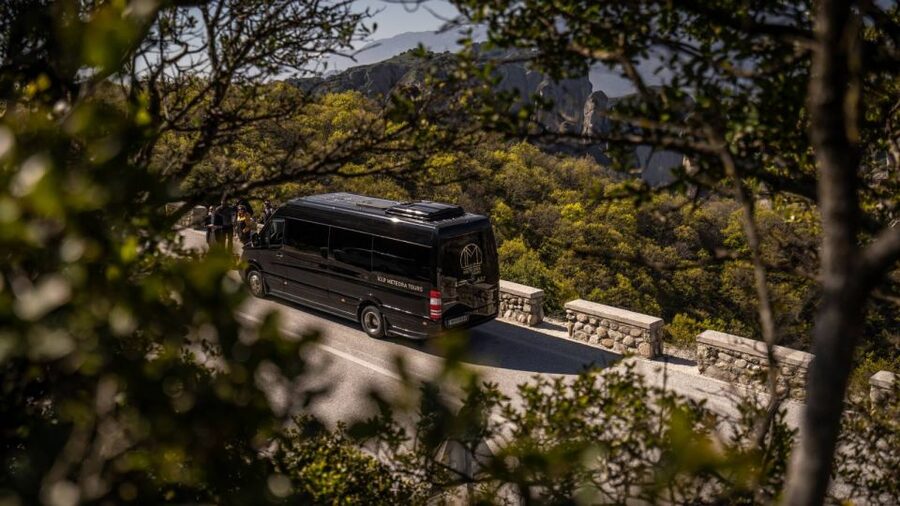 Athens to Meteora, Day Trip with Local Guide,up to 9 people - Key points to know before booking