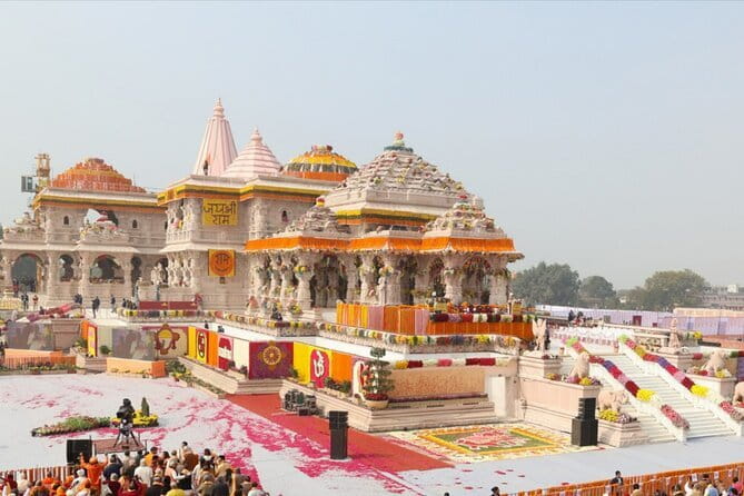 Ayodhya Private Tour & VIP Darshan -Special support for Seniors - Kanak Bhavan and the palace shrines