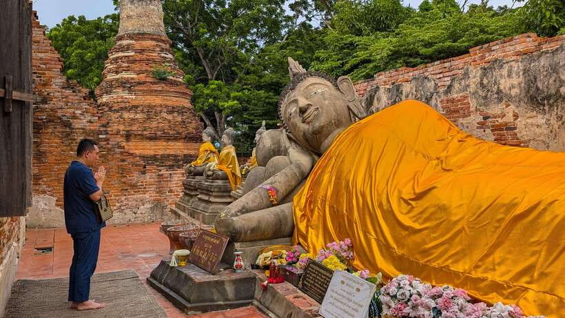 Ayutthaya: Private Boat Tour with Optional Temple Visits - Wat Chaiwatthanaram, the visual centerpiece