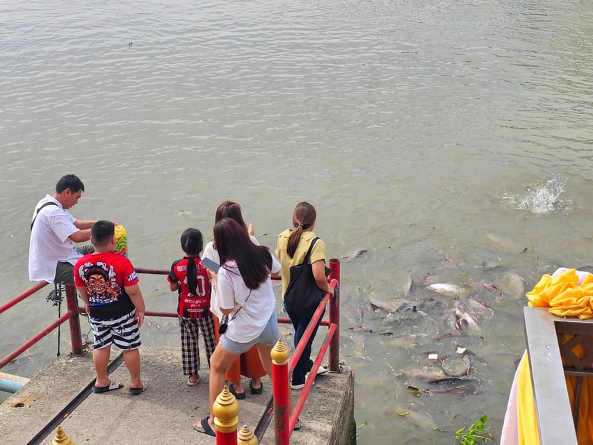 Ayutthaya: Private Boat Tour with Optional Temple Visits - The nine-temple route and its smaller stops