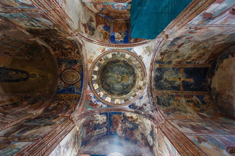 Bagrati, Gelati & Motsameta monasteries tour - Dress rules and practical preparation