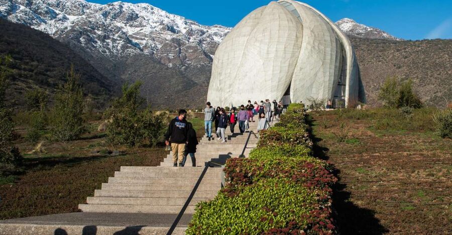 Bahá’í Temple, Winery and Lapis Lazuli + Private Transport - Key points at a glance