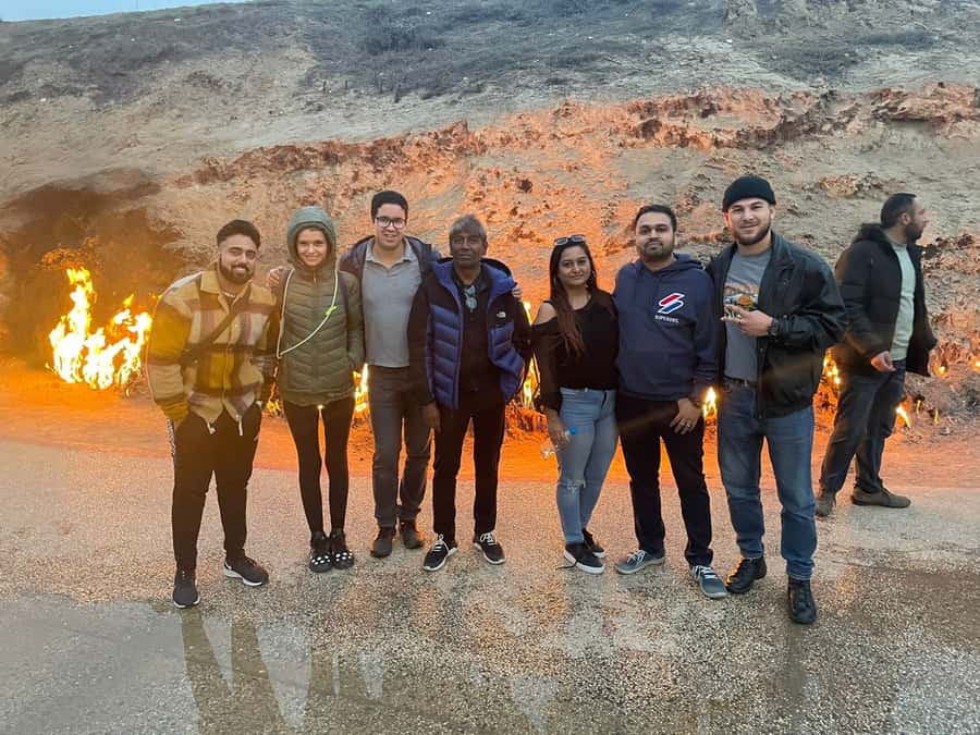 Baku: Atashgah Fire Temple & Burning Mountain Half-Day Tour - Why these two fires matter outside Baku