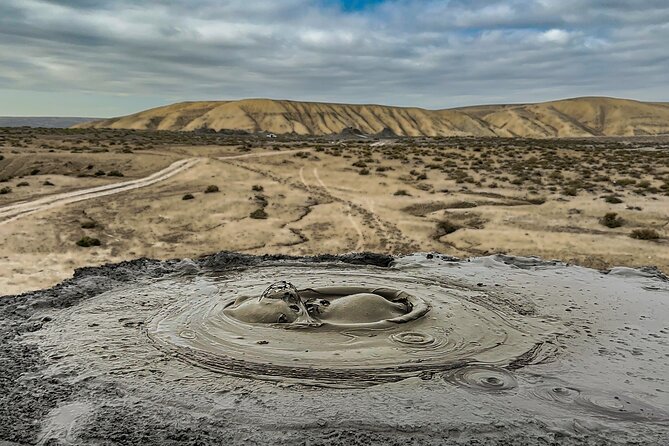 Baku: Gobustan, Mud Volcano, Fire Temple & Burning Mountain - The Heydar Aliyev Center: a modern final image