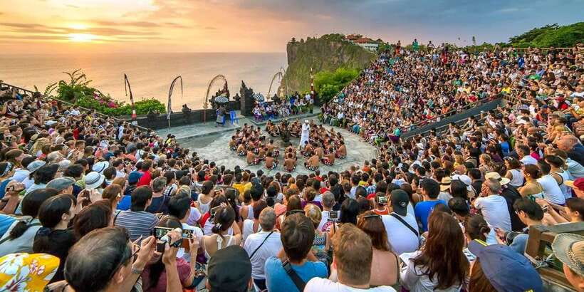 Bali: Beaches, Uluwatu Temple Sunset & Fire Kecak Dance Show - Why this Bali day works best in the late afternoon