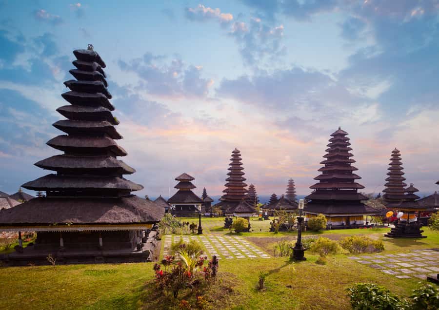 Bali: Besakih Great Temple Tour with Waterfal & Rice Terrace - Walking into Cepung Waterfall