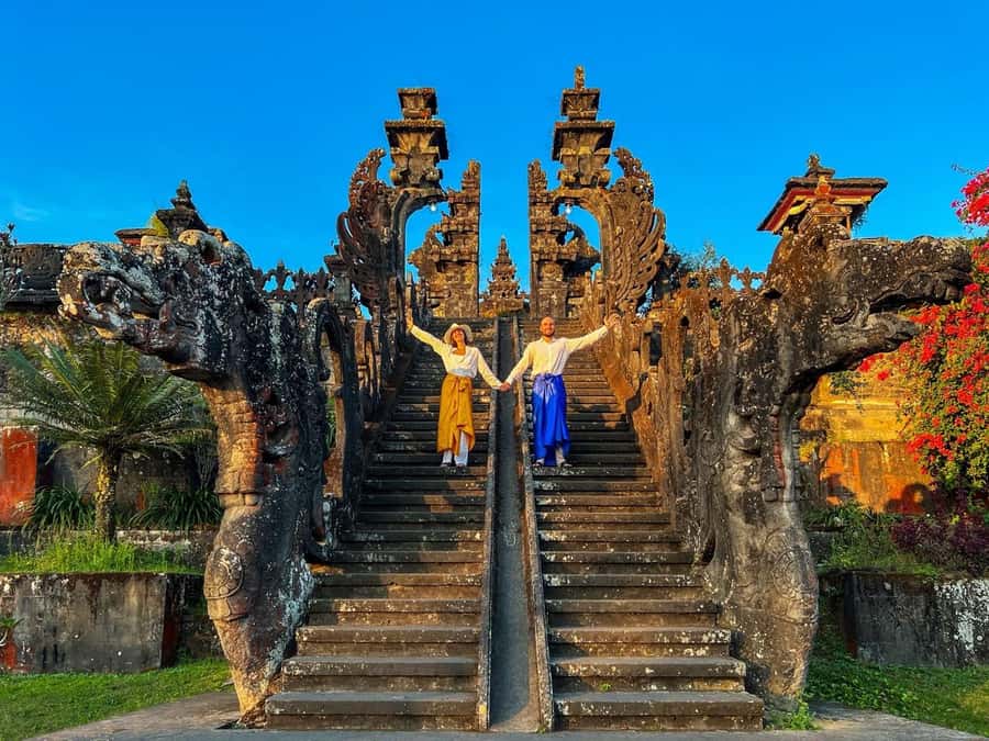 Bali: Besakih Temple & Lempuyang Temple Gates of Heaven Tour - Tirta Gangga’s pools, fountains, and royal setting