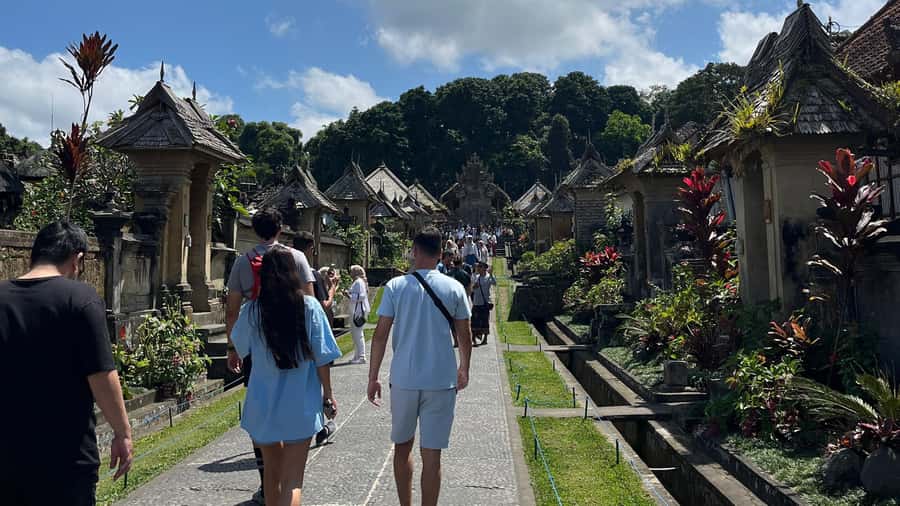 Bali: Besakih temple, Tukad Cepung waterfall, Penglipuran - Starting at Besakih, Bali’s Mother Temple