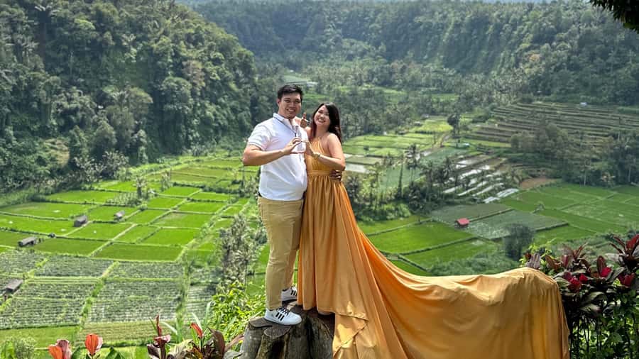 Bali: Besakih temple, Tukad Cepung waterfall, Penglipuran - Should you book this Besakih, waterfall, and village tour?