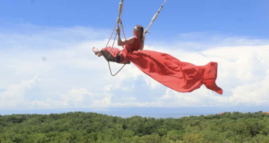Bali: Cliffside Uluwatu Swing Adventure Ticket - The swing ride and safety briefing