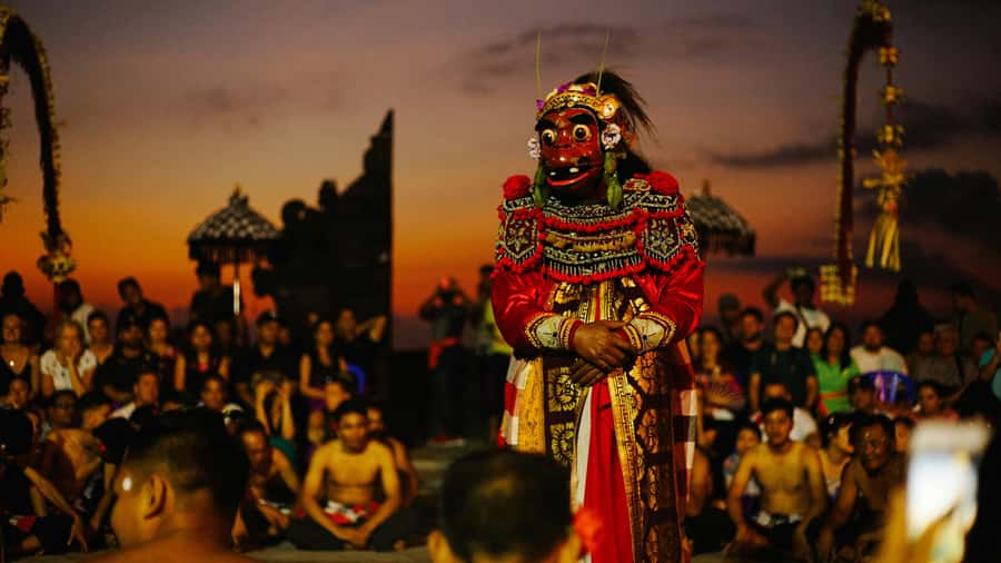 Bali: Full-Day Private or Shared Uluwatu Highlights Tour - Key things to know before booking