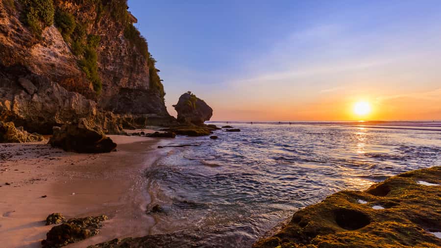 Bali: Full-Day Private or Shared Uluwatu Highlights Tour - Who should book this South Bali tour?