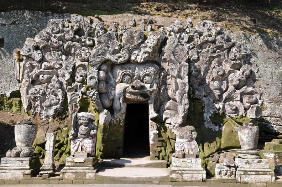 Bali: Hidden Canyon, Waterfall & Temples Small Group Tour - The guide can make or break the day