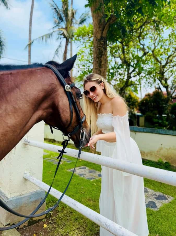 Bali: Horseback Tour Through Saba Beach and Local Temples. - Practical limits you should take seriously
