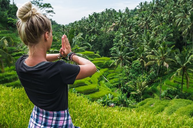 Bali Instagram: Gate of Heaven Temple Tour - Tegalalang Rice Terrace and the swing stop