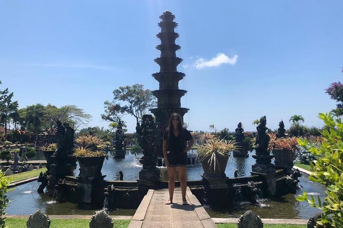 Bali : Instagrams Tour Lempuyang Temple, Tirta Gangga- Tukad Cepung , Tibumana Waterfall - A long photography day from Nusa Dua