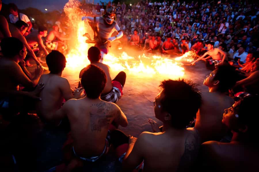 Bali: Kecak Fire Dance Entry Ticket and Uluwatu Temple - Getting through the entrance and ticket queue