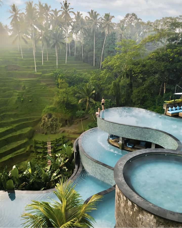 Bali: Kintamani Cafe, Waterfall, Temple and Cretya Ubud Tour - The guide can make or break the experience