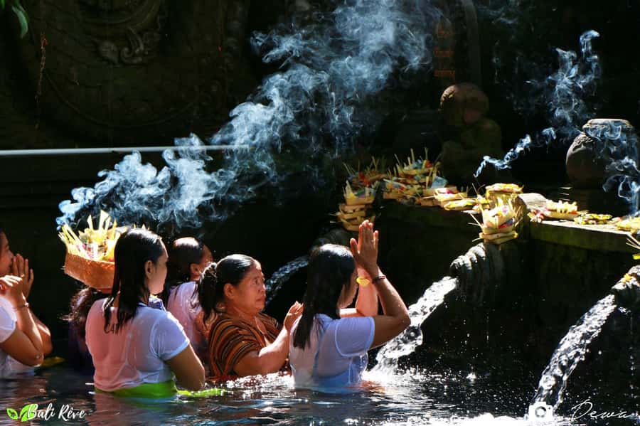 BALI :Sanctuary Monkey forest, rice terrace Water temple - Gunung Kawi Sebatu, the day’s peaceful center