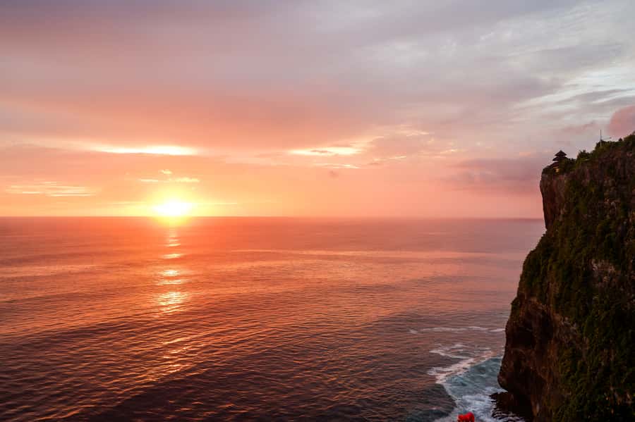 Bali Sunset: Uluwatu Temple, Kecak Dance and Jimbaran Bay - The 6 PM Kecak dance at Uluwatu