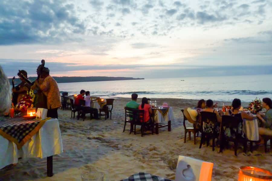 Bali Sunset: Uluwatu Temple, Kecak Dance and Jimbaran Bay - Should you book the Uluwatu sunset tour?