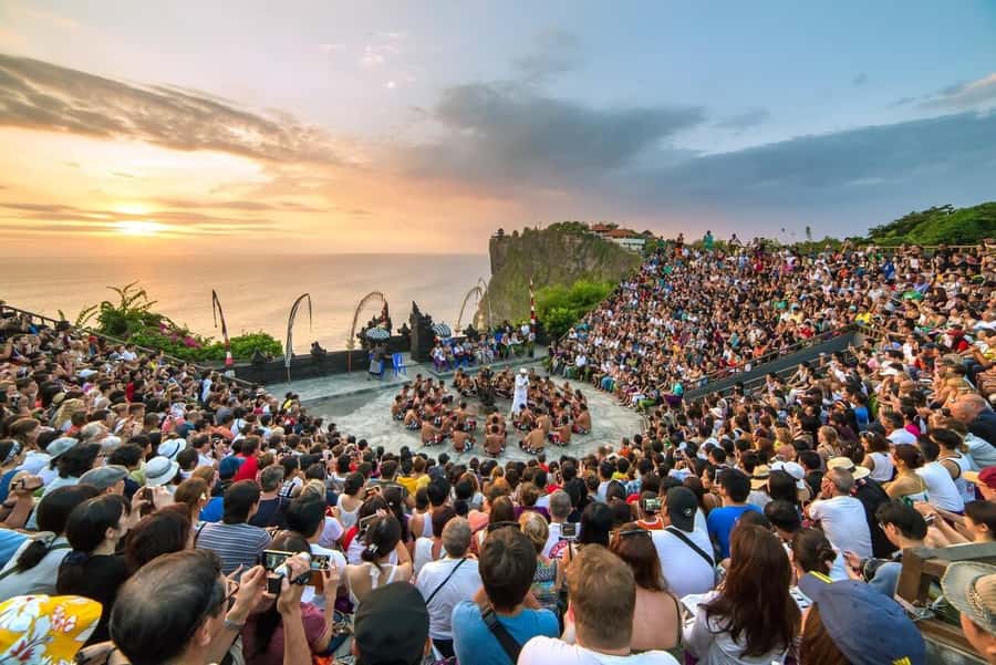 Bali: Sunset Uluwatu Temple & Kecak Fire Dance Private Tour - Jimbaran Beach and the extra dinner cost