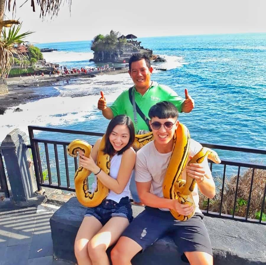 Bali: Tanah Lot Temple Half Day Sunset Tour - The guides make the difference