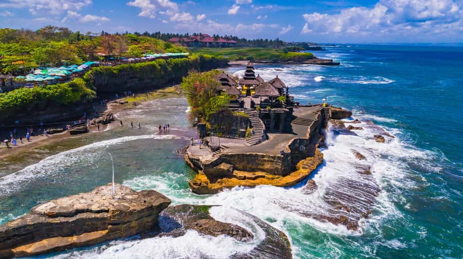 Bali: Tanah Lot Temple Half Day Sunset Tour - The five-hour schedule from pickup to return