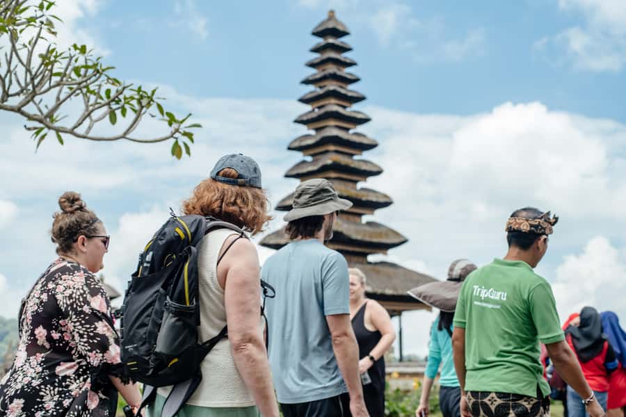 Bali: Tanah Lot UNESCO World Heritage Sites Full-Day Tour - Taman Ayun, the royal water temple