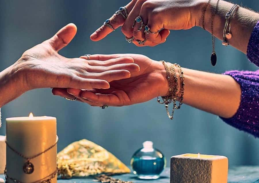 Bali: Temple Visit with Palm Reader & Fortune Telling Option - A spiritual day with a clear purpose