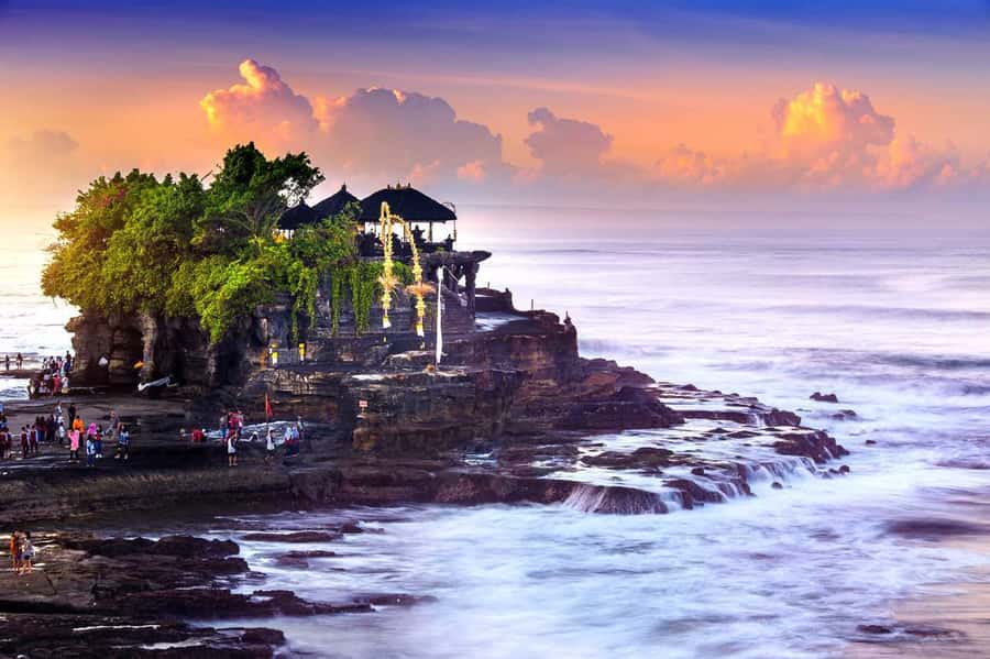 Bali: Ubud and Tanah Lot Small Group Guided Tour - Kanto Lampo Waterfall: bring clothes for the pool