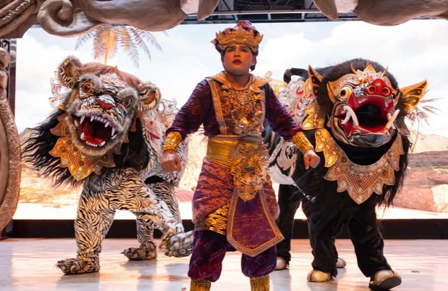 Bali Uluwatu: Garuda Wisnu Kencana Entrance Ticket - Jendela Bali drink and small practical details