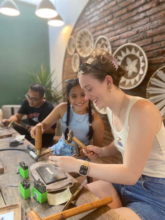 Bali: Uluwatu Silver Jewelry Making Workshop with Creation - What the Uluwatu silver workshop is really about