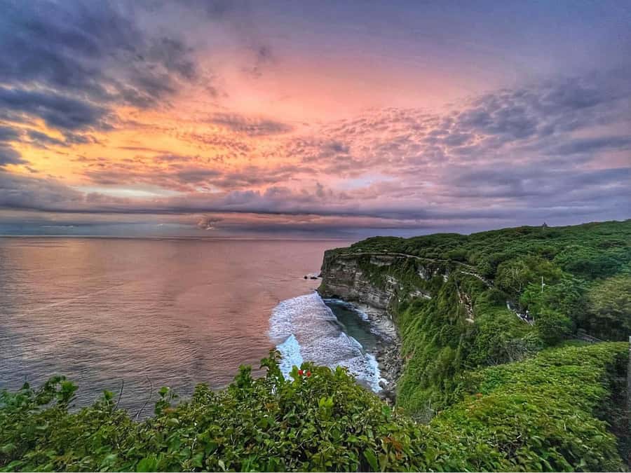 Bali: Uluwatu Temple Tour with Optional Kecak Dance Ticket - How much value do you get for $16?