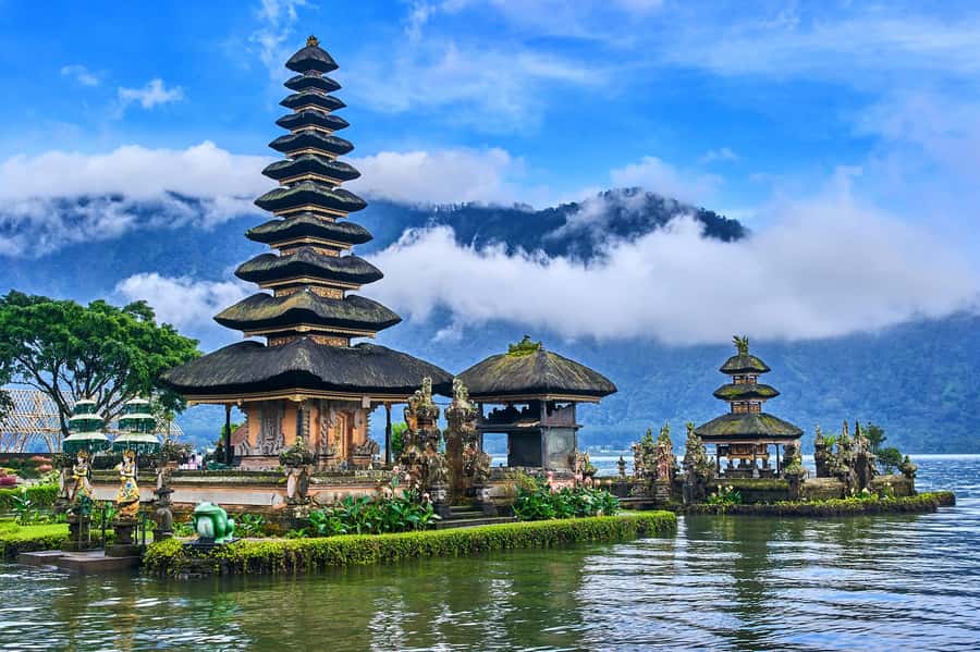Bali: Water Temple, Waterfalls and Unesco Rice Terrace Tour - Jatiluwih shows Bali’s farming culture