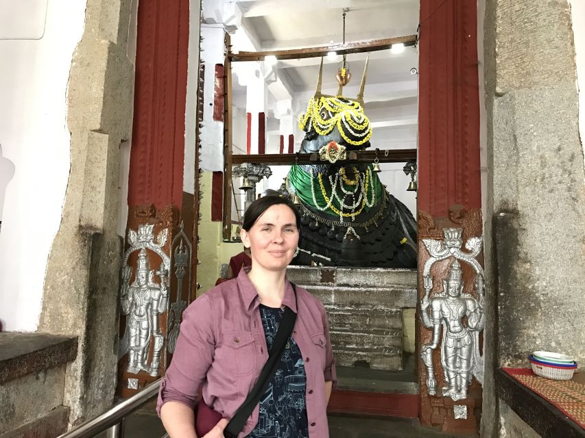 Bangalore: Basavanagudi Walking Tour with Bull Temple - Why Basavanagudi makes a good first walk in Bangalore