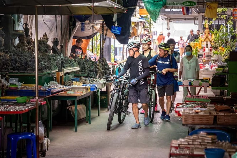 Bangkok: Backstreets and Historic Temples Bike Tour - Why this ride shows Bangkok better than another temple circuit