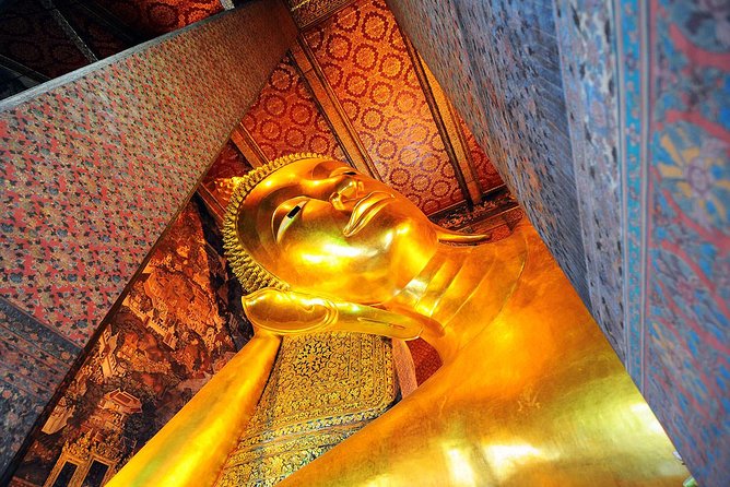Bangkok Best Two Temples Emerald & Reclining Buddha + GrandPalace - Is the $90.79 price fair?