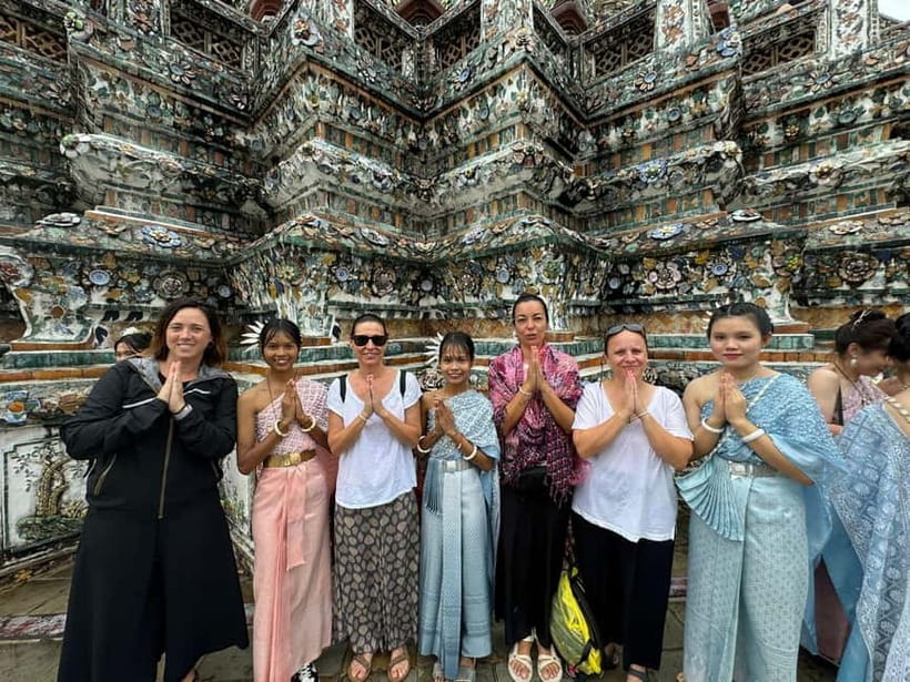 Bangkok: Canal Tour, River Local Life & Wat Arun Guide Visit - Starting near Tha Tien pier
