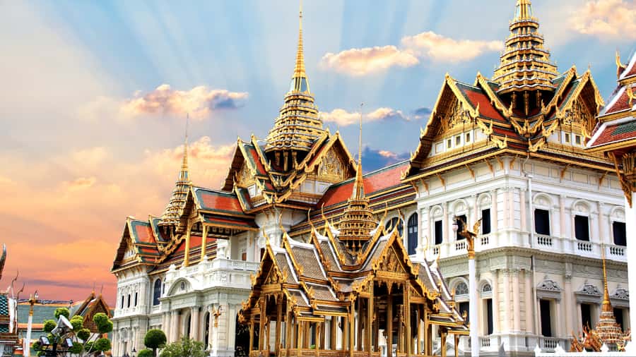 Bangkok: City Highlights Private Tour with Palace & Temples - Should you book this Bangkok tour?