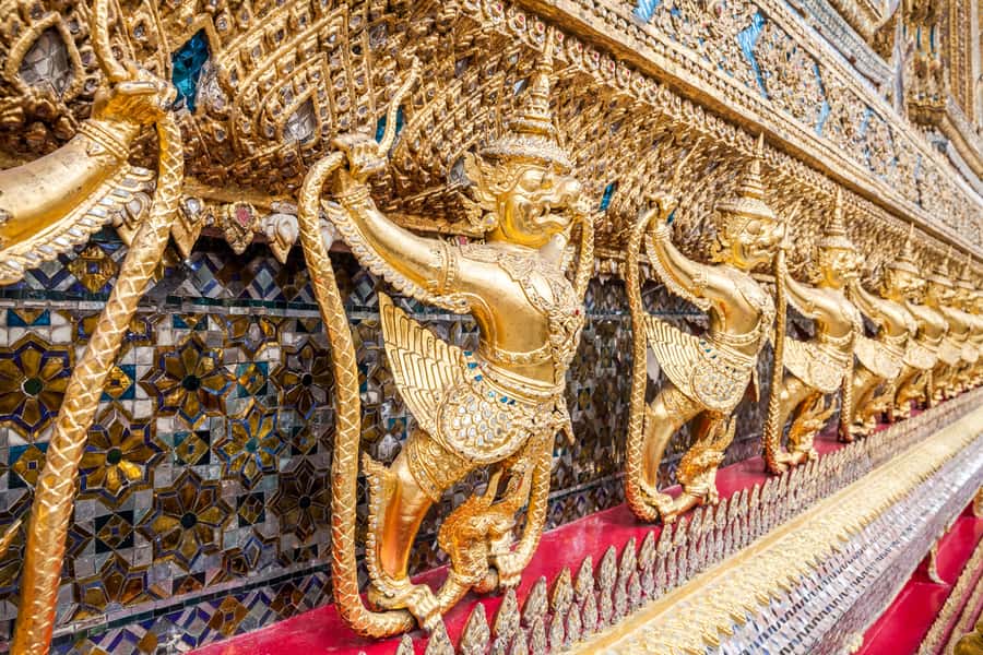 Bangkok: City Highlights Temple and Market Walking Tour - How much value do you get for $42?