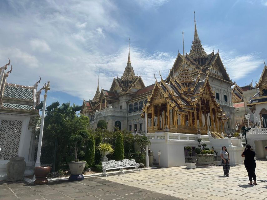 Bangkok: Grand palace and Iconic temple Half-Day Private - Booking and cancellation details