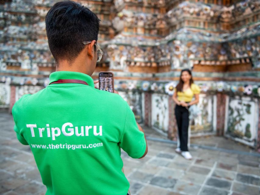 Bangkok: Grand Palace and Wat Arun Guided Walking Tour - Heat, clothing, and walking demands