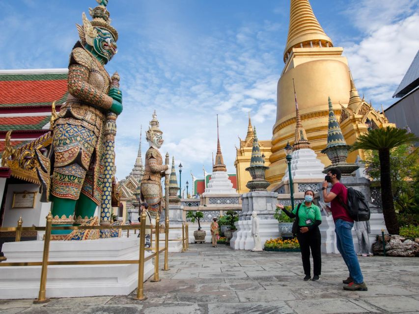 Bangkok: Grand Palace and Wat Arun Guided Walking Tour - Starting at Tha Chang near the Grand Palace