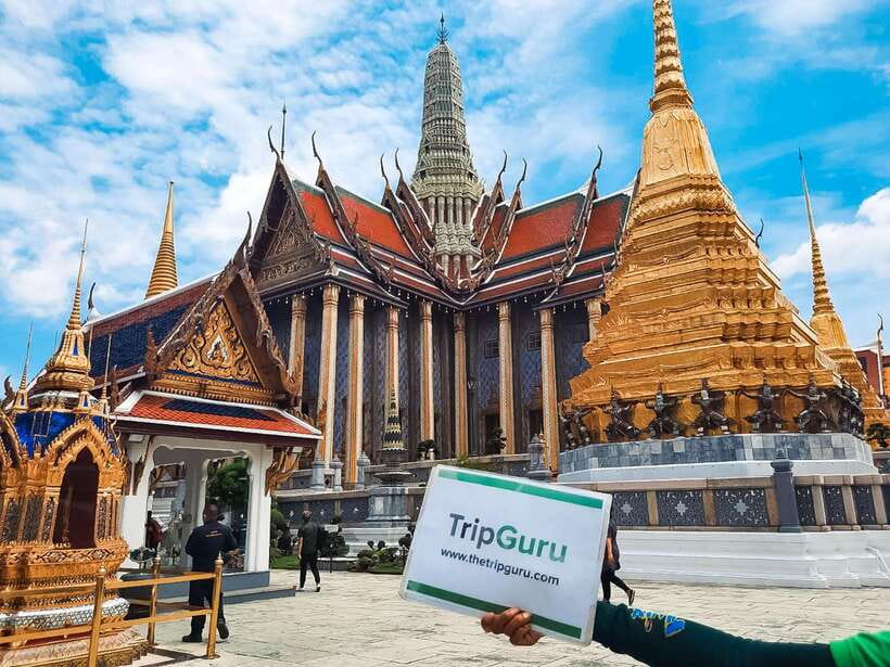 Bangkok: Grand Palace and Wat Phra Kaew Guided Walking Tour - Heat, clothing, and the practical side of the walk