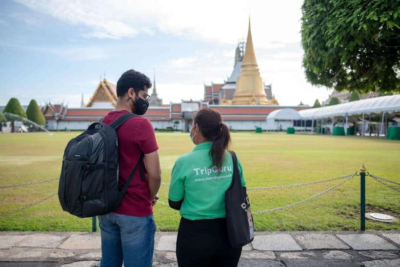 Bangkok: Grand Palace and Wat Phra Kaew Guided Walking Tour - Responsible sightseeing without changing the experience